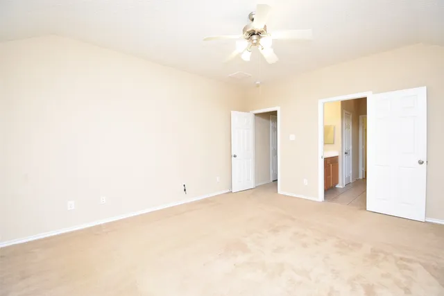 $2,100 | 11215 Overland Trail Drive, Richmond, TX 77406