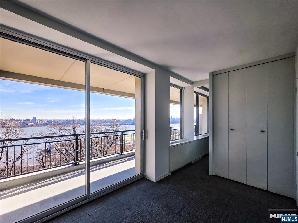 1 Horizon Road, Unit 811 Fort Lee, NJ 07024 - Photo 11 of 17 a view of a room with window