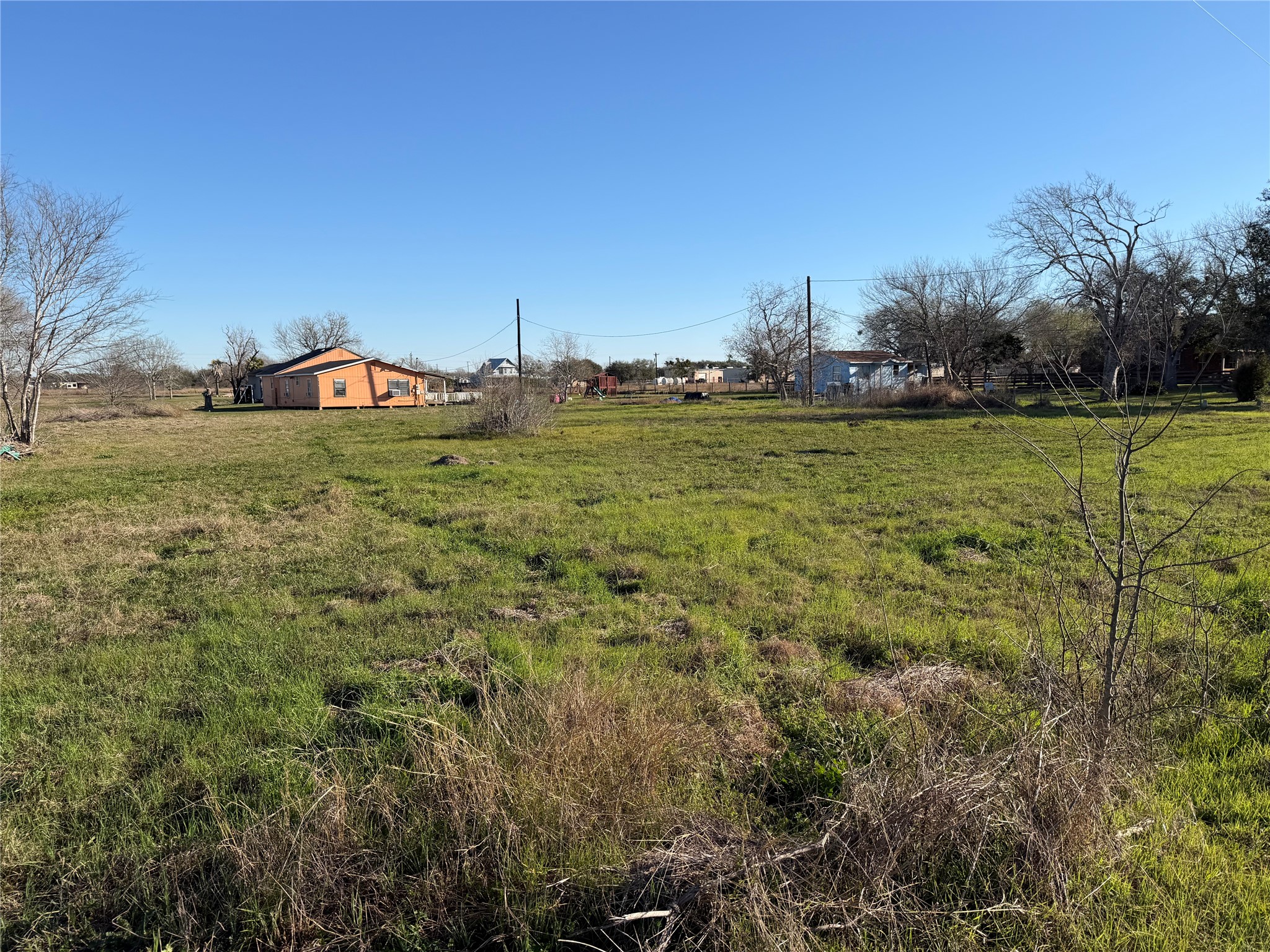 1508 Perryman Avenue Palacios, TX 77465 - Photo 2 of 5 a view of outdoor space and yard