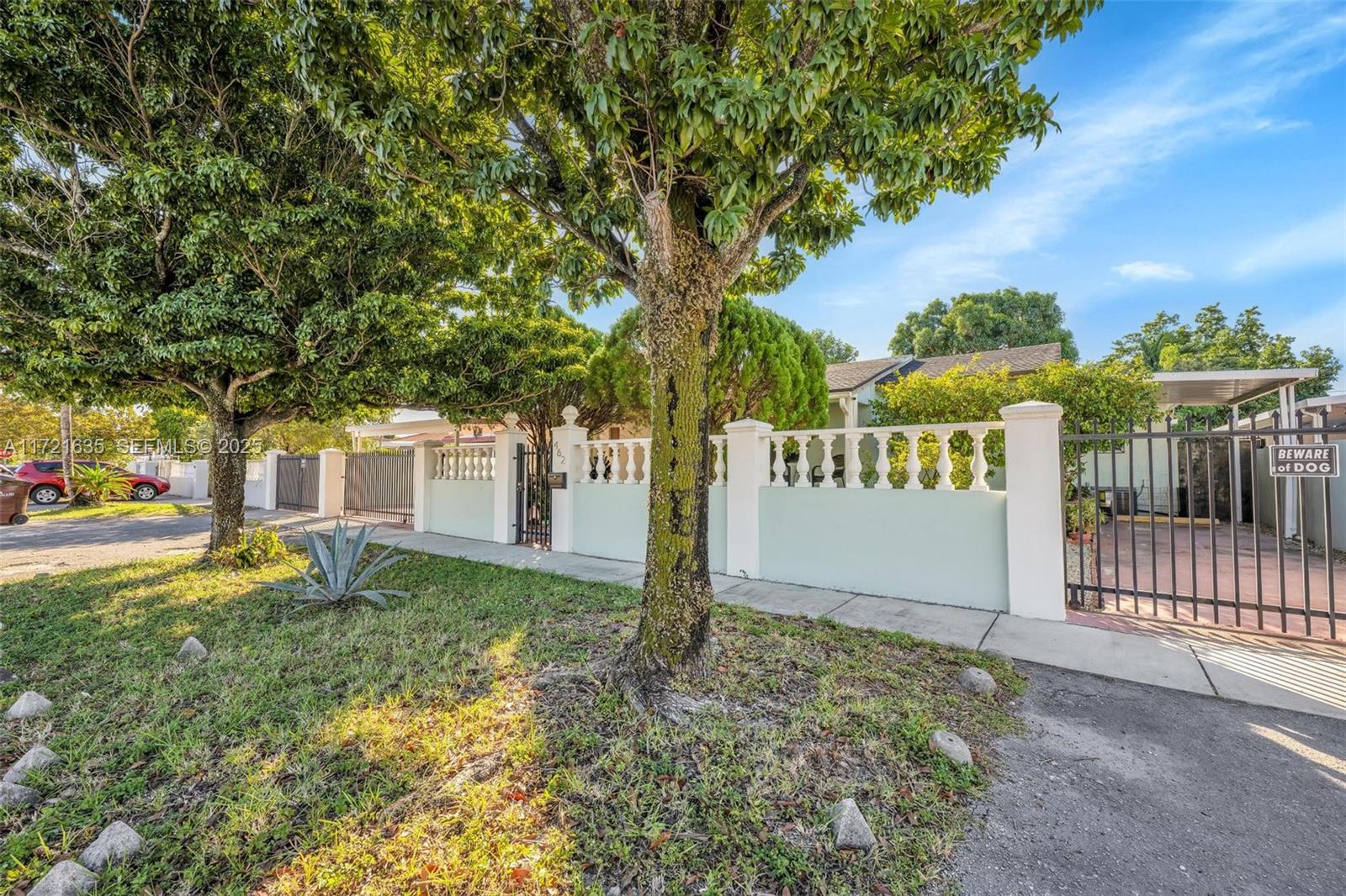 462 East 39th Street Hialeah, FL 33013 - Photo 19 of 44