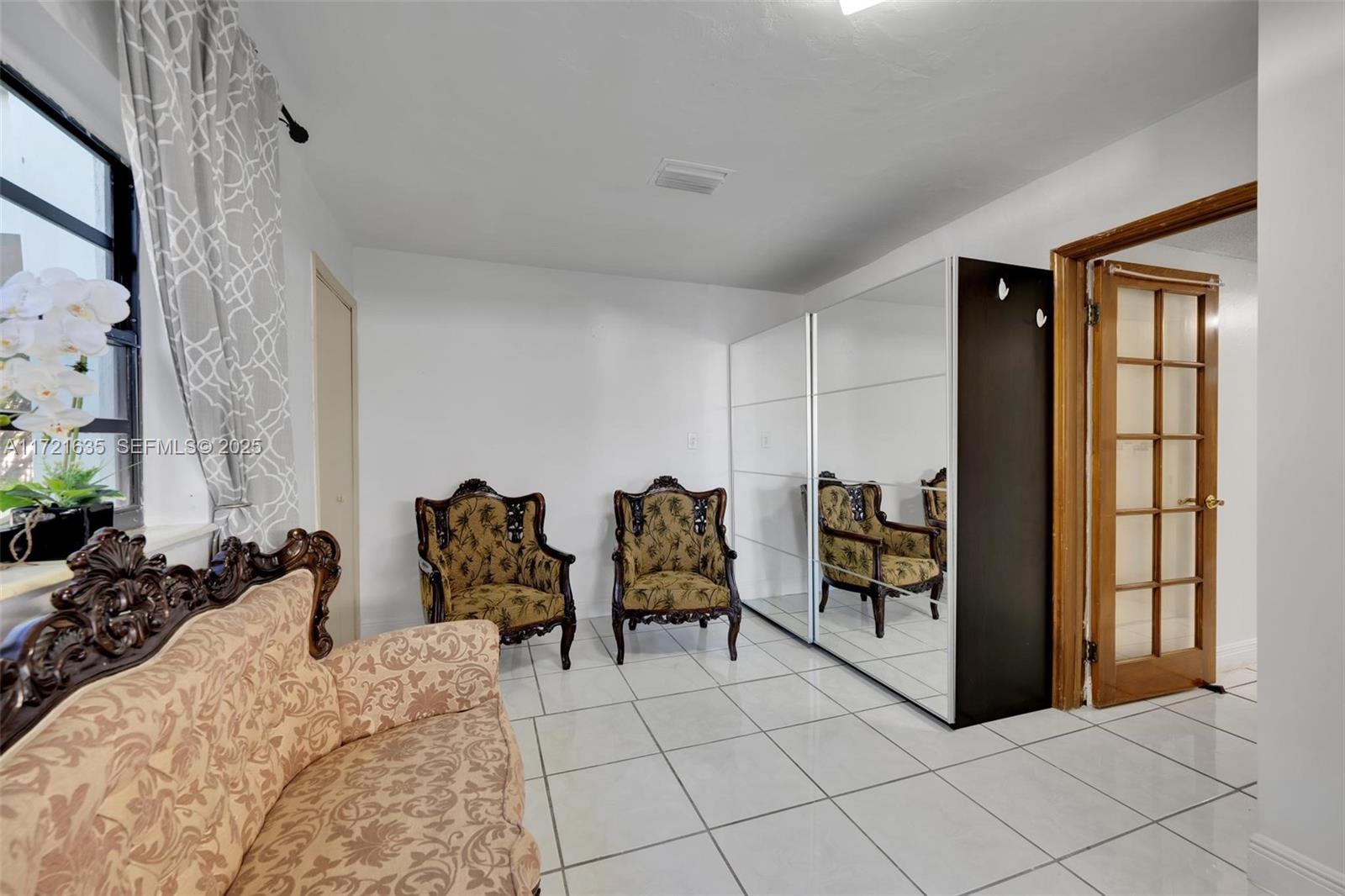 462 East 39th Street Hialeah, FL 33013 - Photo 21 of 44