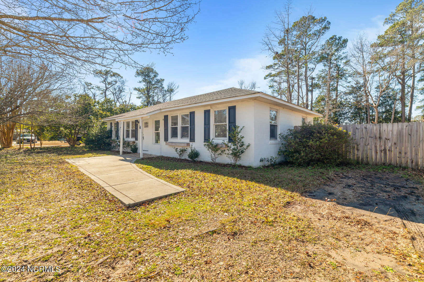 1649 Murrill Hill Road Jacksonville, NC 28540 - Photo 3 of 38 3