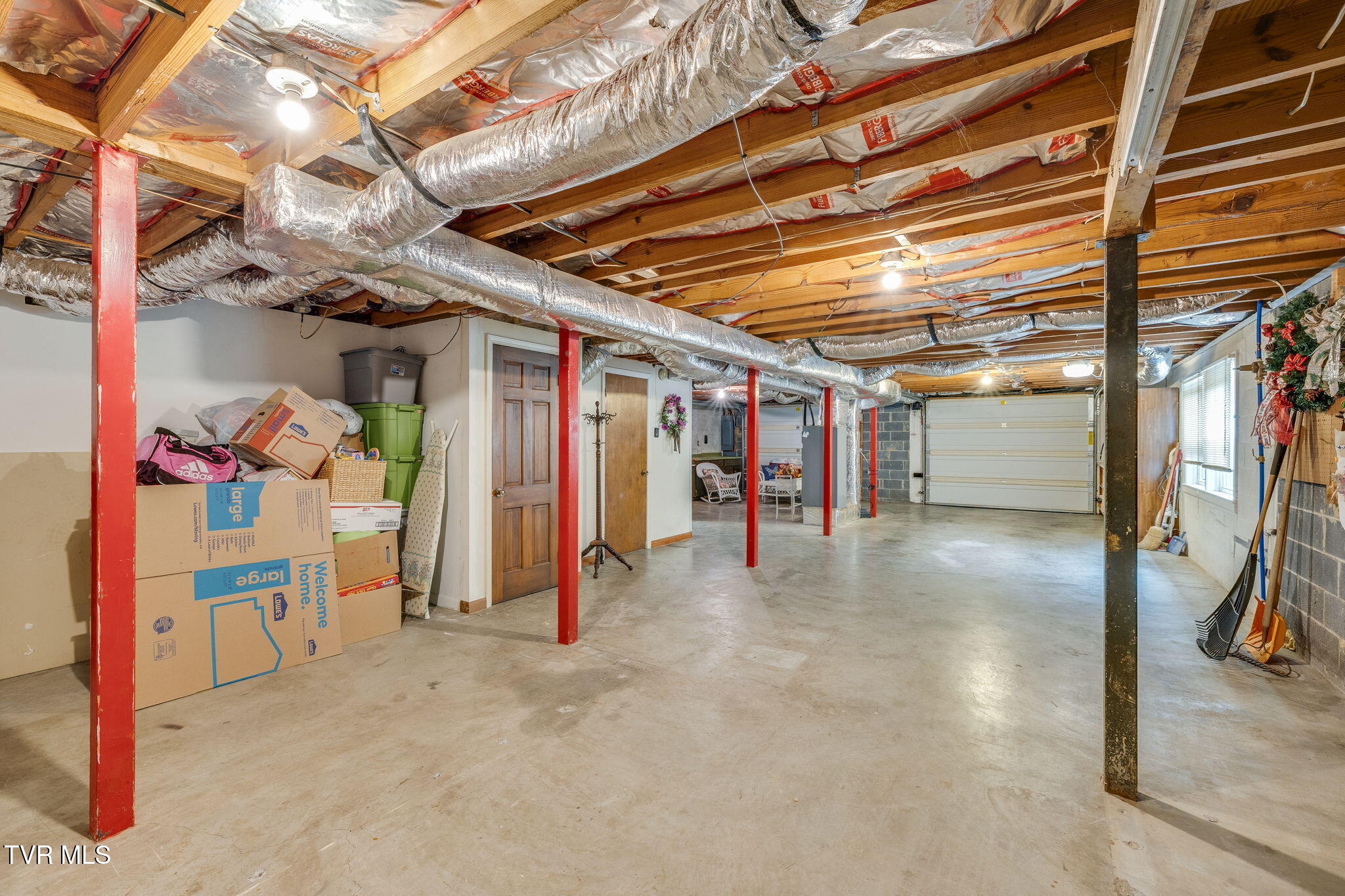 105 Foley Circle Bristol, TN 37620 - Photo 33 of 52 032