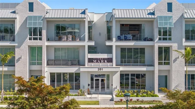 $12,500 | 201 8th Street South, Unit 104, Naples, FL 34102