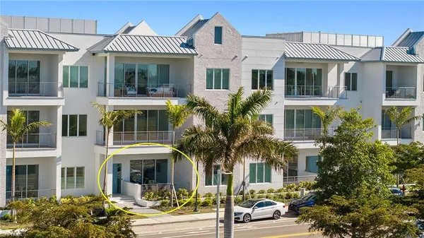 $17,000 | 201 8th Street South, Unit 104, Naples, FL 34102