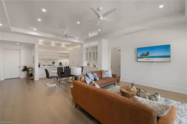 $17,000 | 201 8th Street South, Unit 104, Naples, FL 34102