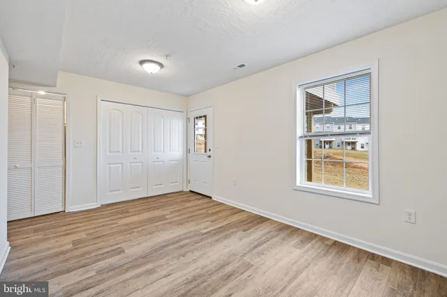 $2,100 | 294 Cadbury Drive, Red Lion, PA 17356