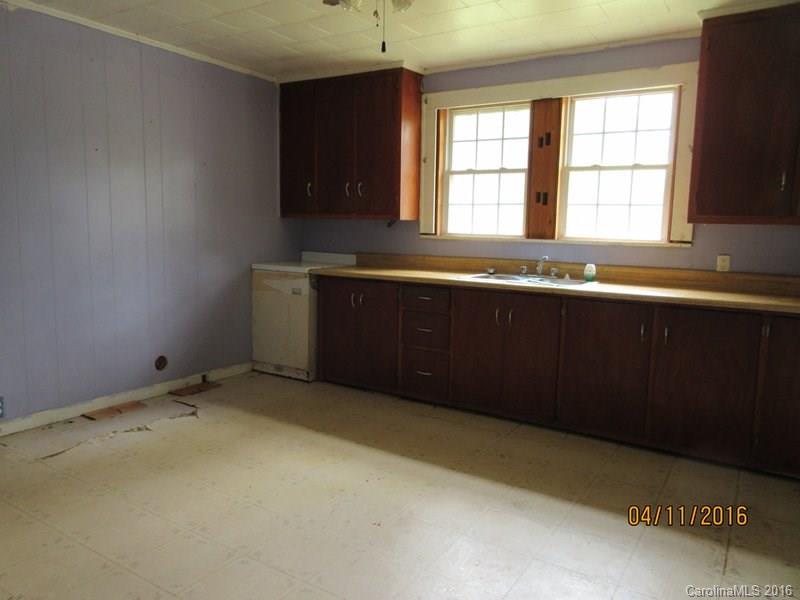 225 Reece Street Rutherfordton, NC 28139 - Photo 7 of 16