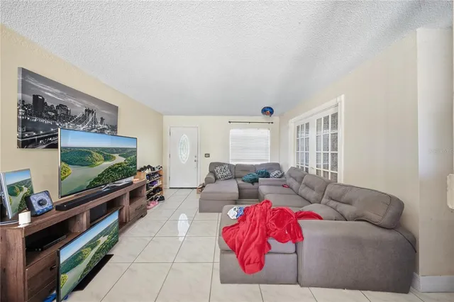 $325,000 | 213 South 3rd Street, Lake Mary, FL 32746