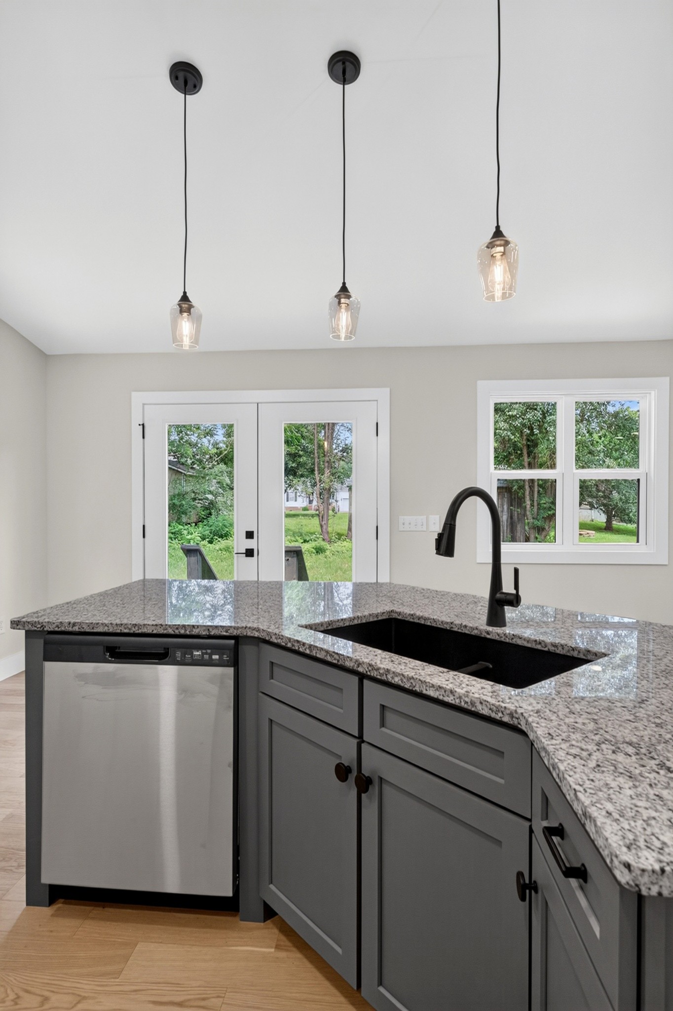215 James Holman Road Sparta, TN 38583 - Photo 12 of 38