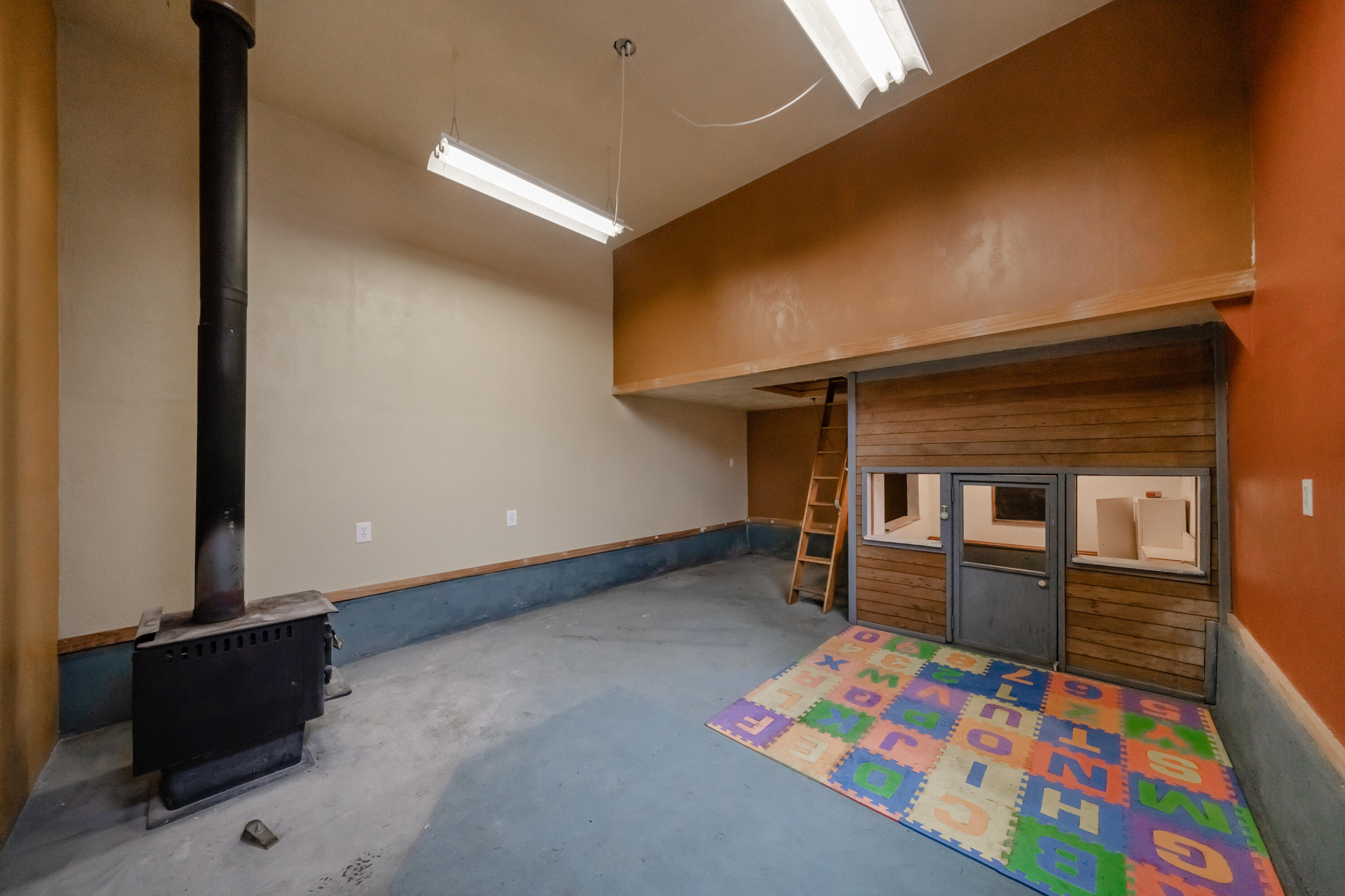 3361 Seminole Road Northeast Silverton, OR 97381 - Photo 41 of 42 3361-Seminole-Rd-NE-42