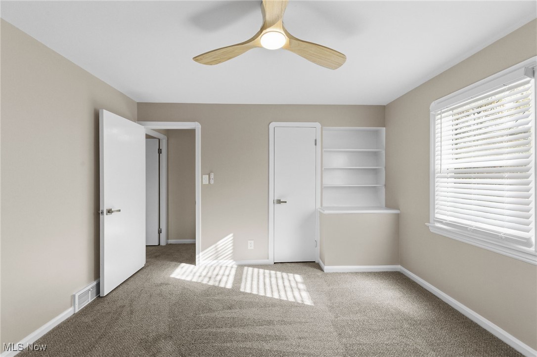 2491 Saybrook Road Cleveland, OH 44118 - Photo 22 of 34