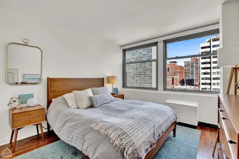 $595,000 | 30 East Elm Street, Unit 10AB, Chicago, IL 60611