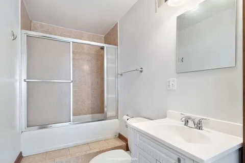 $595,000 | 30 East Elm Street, Unit 10AB, Chicago, IL 60611