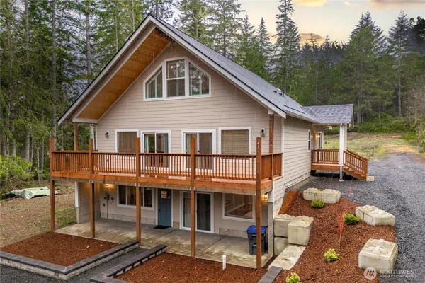 $785,000 | 41 East Coon Drive North, Belfair, WA 98528