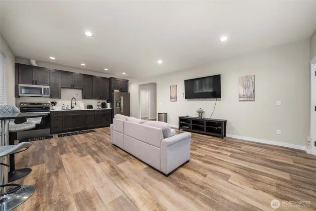 $815,000 | 41 East Coon Drive North, Belfair, WA 98528