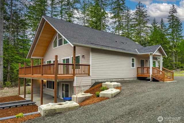 $815,000 | 41 East Coon Drive North, Belfair, WA 98528