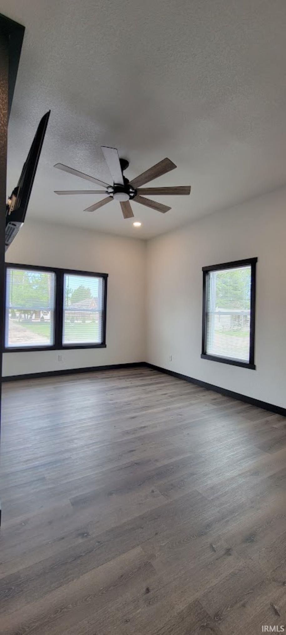 59 Southeast 8th Street Linton, IN 47441 - Photo 8 of 22