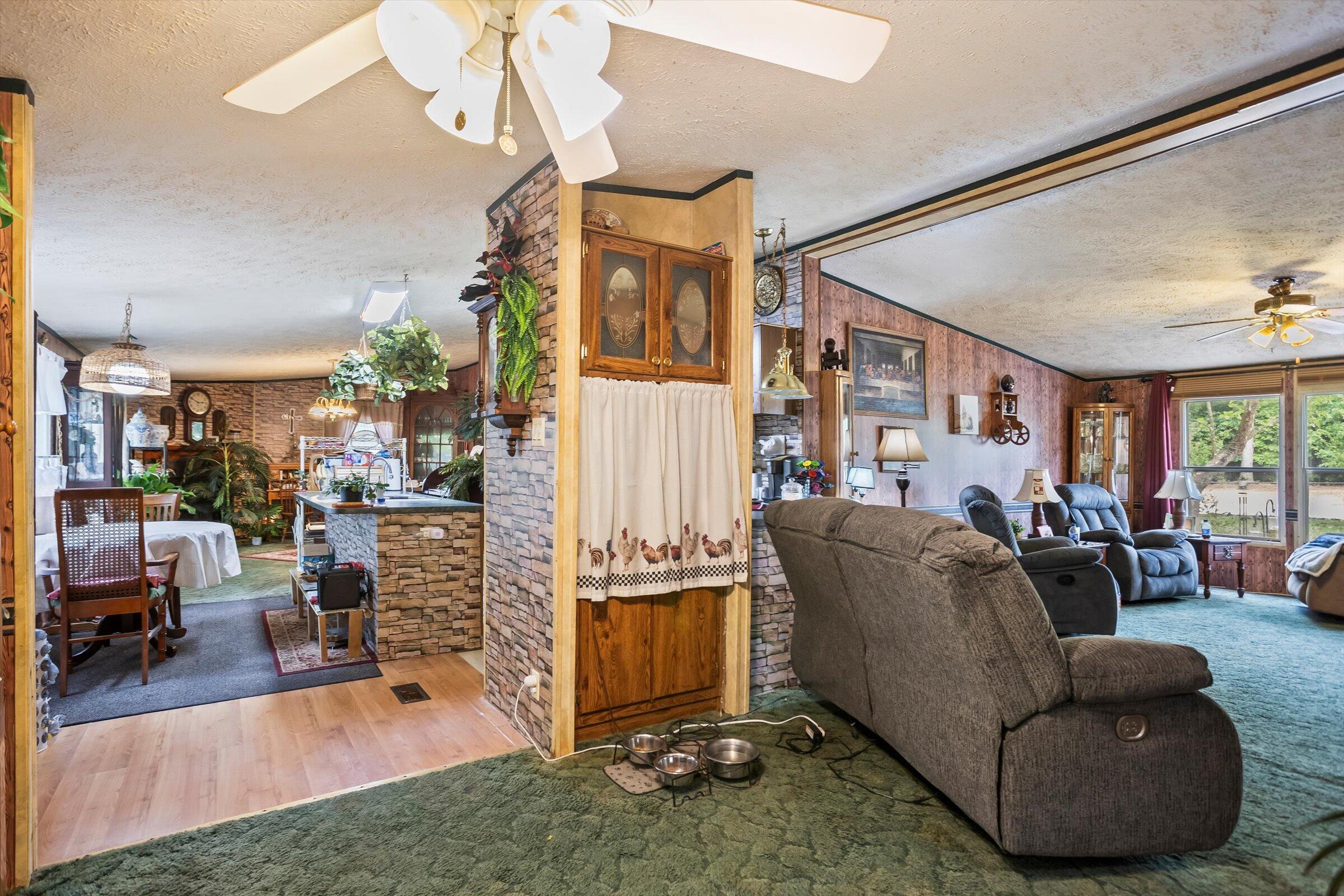 126 Airport Road Wagener, SC 29164 - Photo 9 of 25