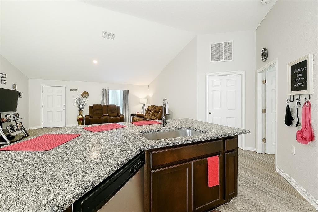 6188 East Seneca Street Inverness, FL 34452 - Photo 8 of 25