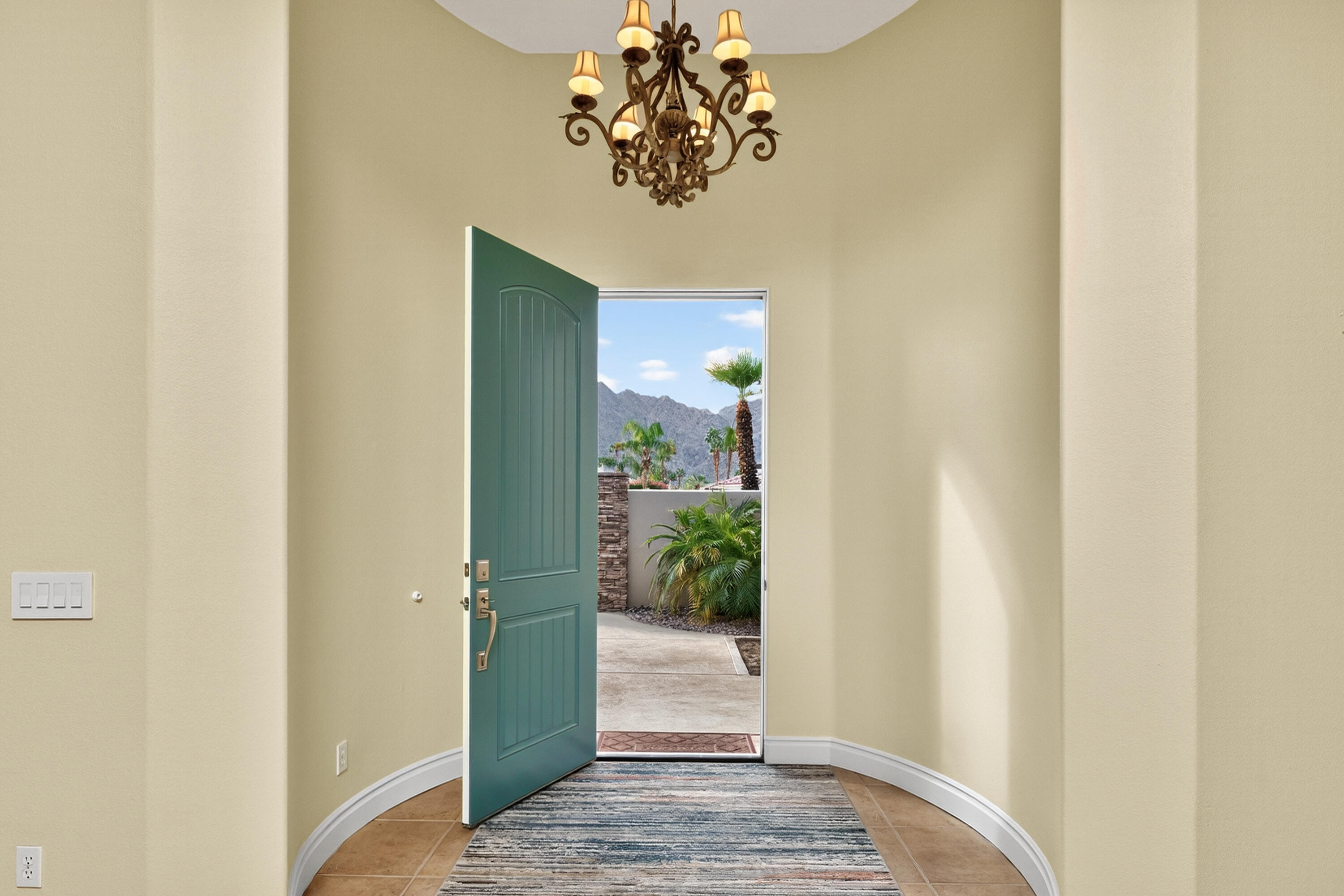 77374 Box Ridge Place Indian Wells, CA 92210 - Photo 16 of 52 Front Entrance