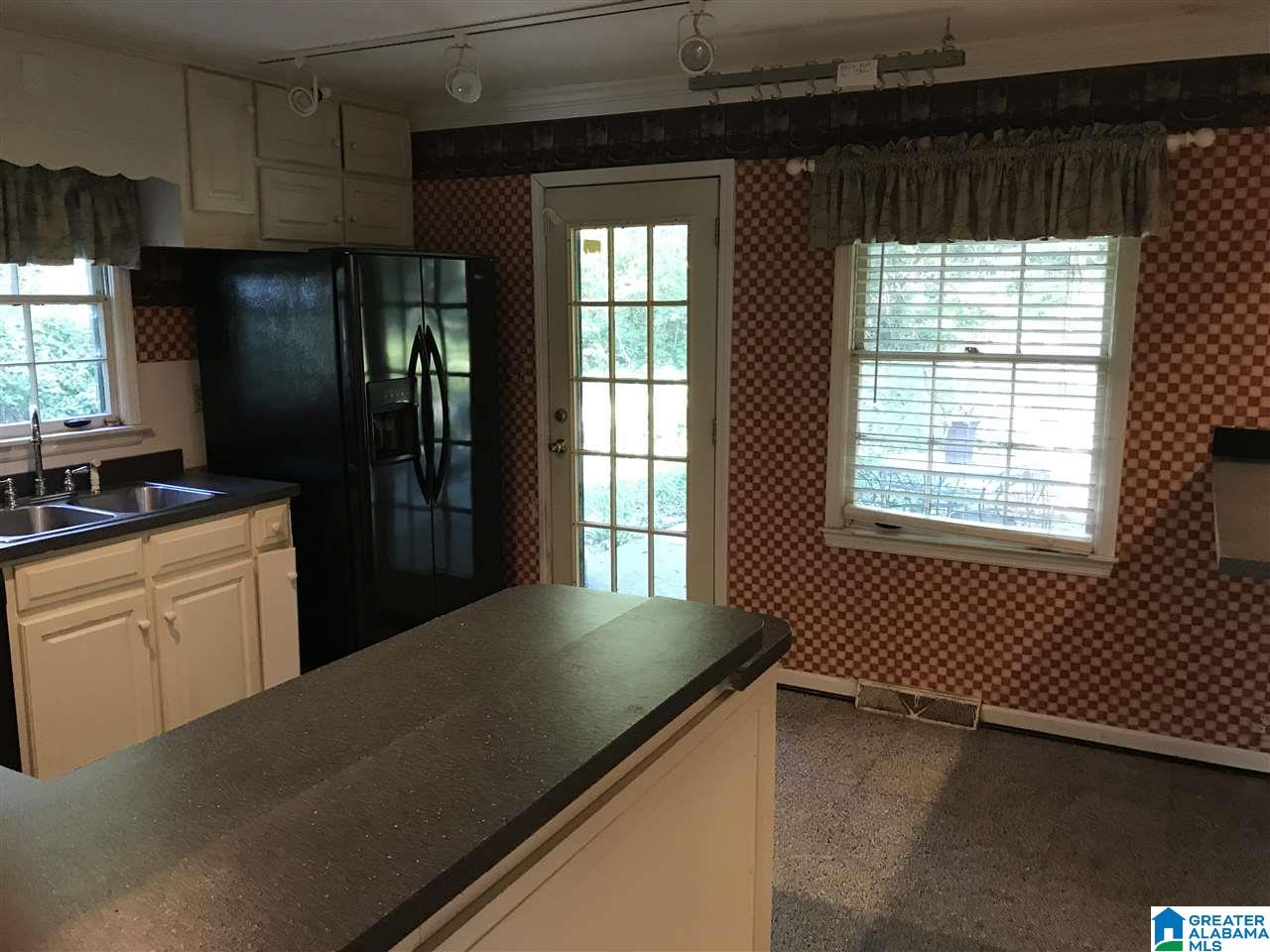 925 Rockford Road Birmingham, AL 35222 - Photo 19 of 27