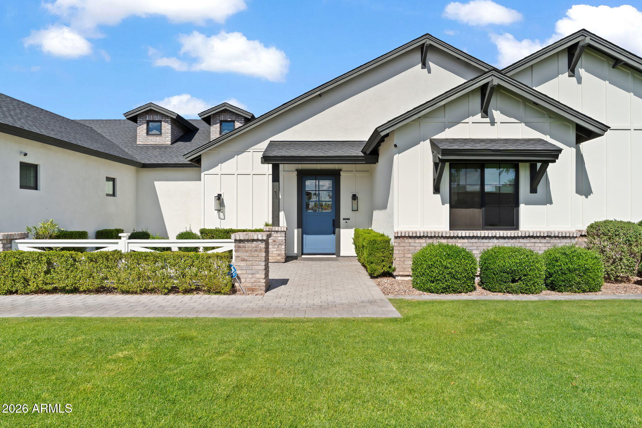4164 East Camelback Road Phoenix, AZ 85018 - Photo 11 of 55 Front Entry