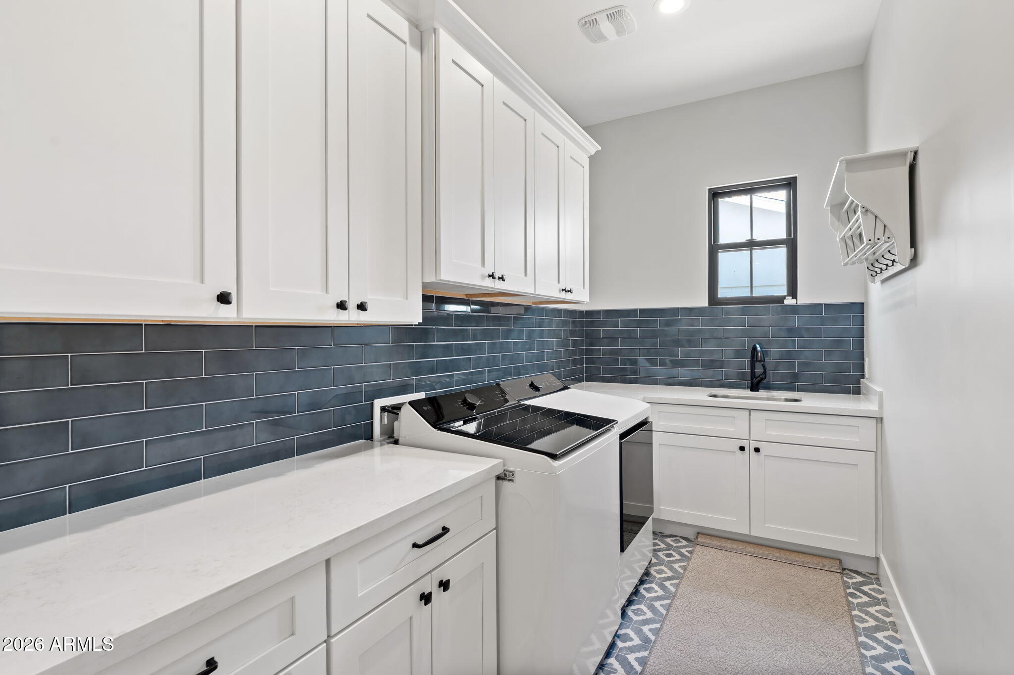 4164 East Camelback Road Phoenix, AZ 85018 - Photo 25 of 55 Laundry