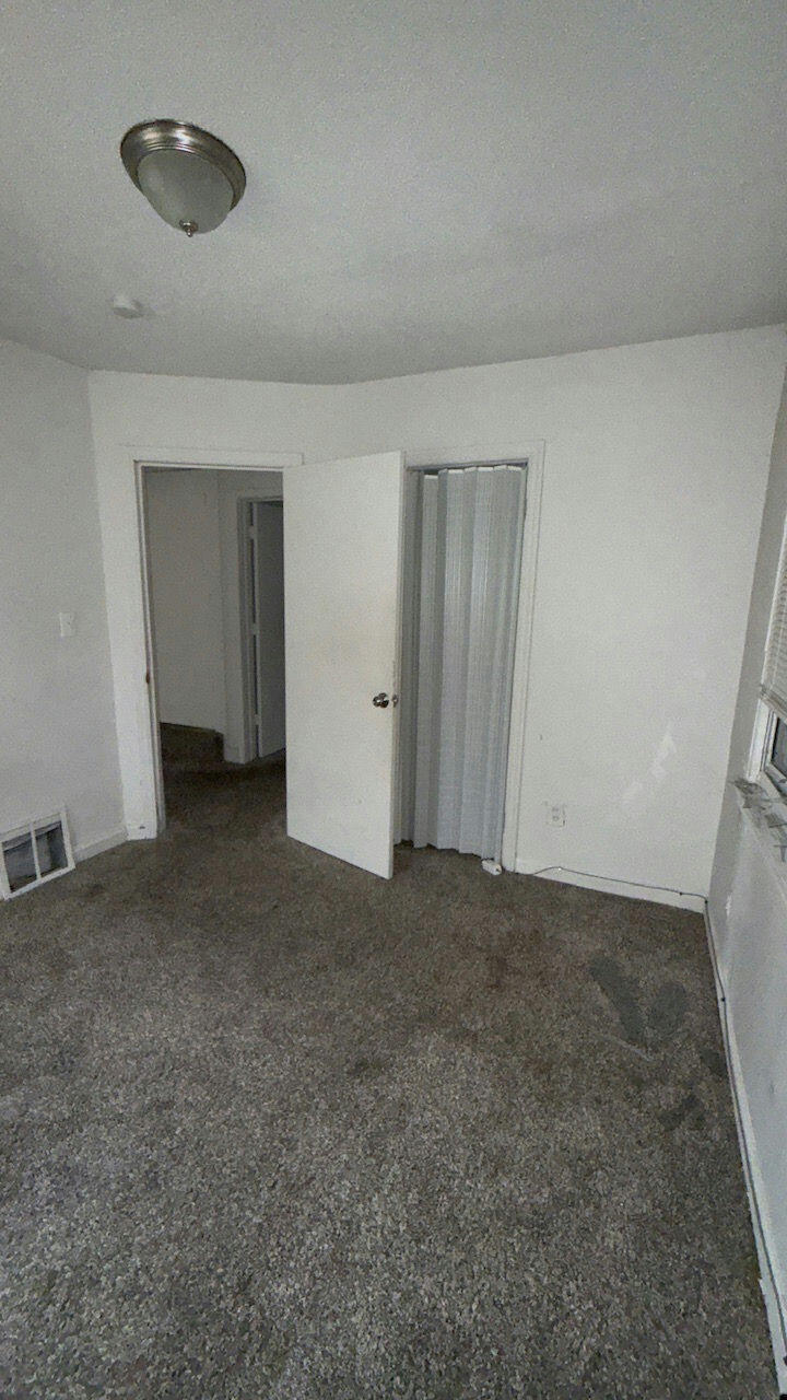 7269 Minock Street Detroit, MI 48228 - Photo 14 of 16 PZGQB5-187cK0a9d89cignkqb-99iR5SLSQur1db