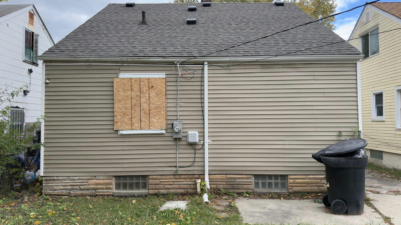 7269 Minock Street Detroit, MI 48228 - Photo 3 of 16 anrb8A1I1hz4jL0yQWRYxxAzJzSUs1Mv2PDOkWPn