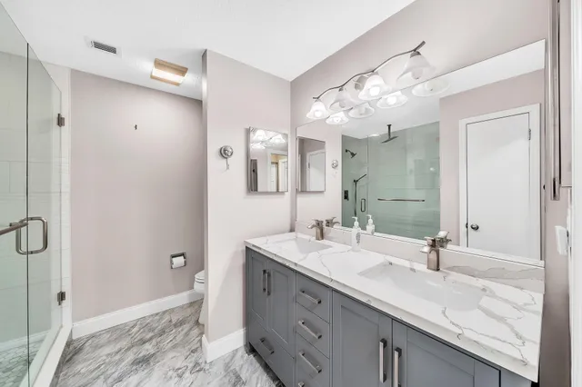 $4,000 | 827 Oak Harbour Drive, Juno Beach, FL 33408