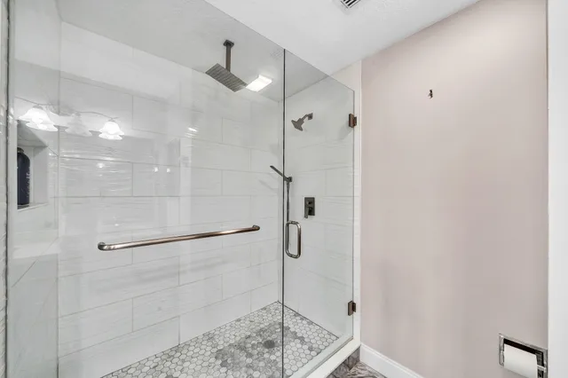 $4,000 | 827 Oak Harbour Drive, Juno Beach, FL 33408