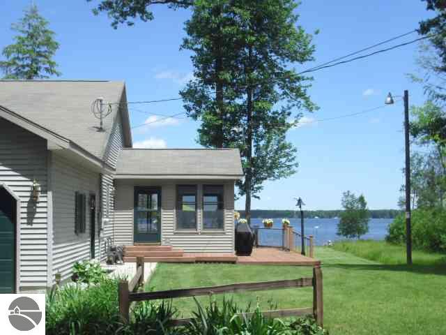 6781 South Betsie River Road Interlochen, MI 49643 - Photo 2 of 24 1737288-1.JPG