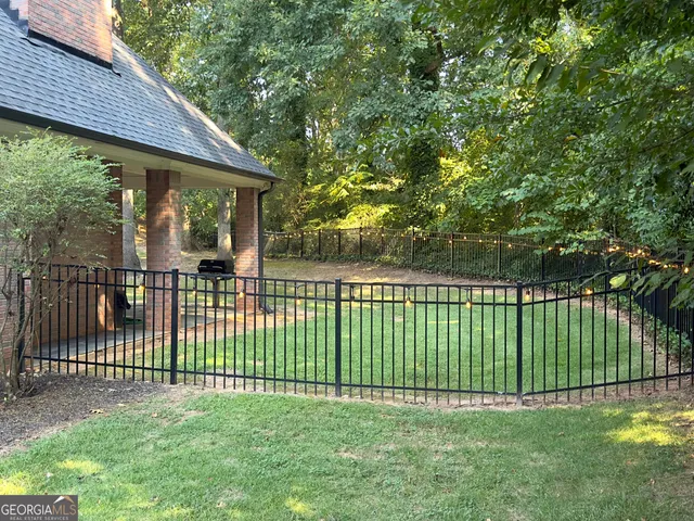 $656,999 | 8225 7 Oaks Drive, Jonesboro, GA 30236