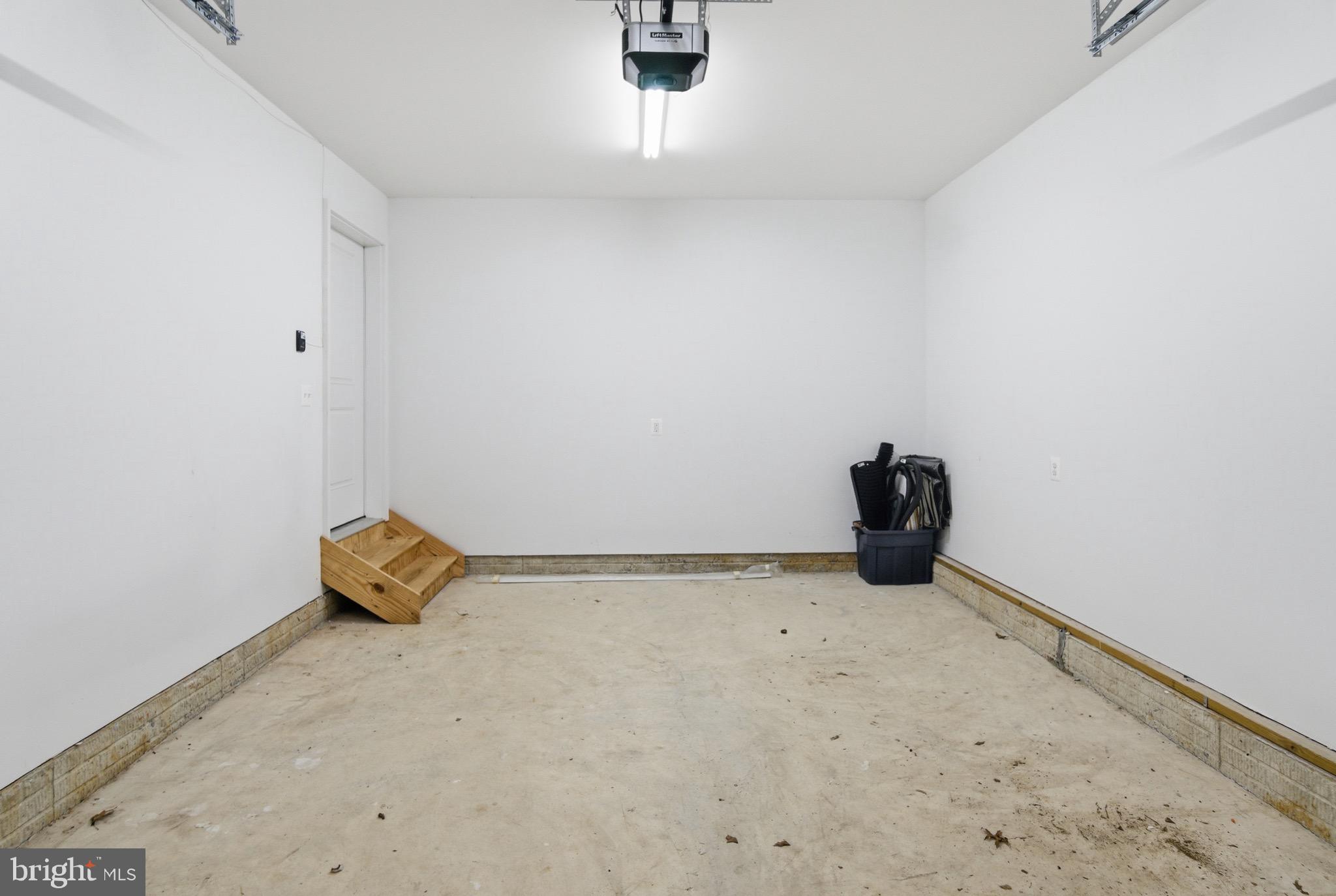 504 Cleveland Road Linthicum Heights, MD 21090 - Photo 46 of 54 a view of an empty room