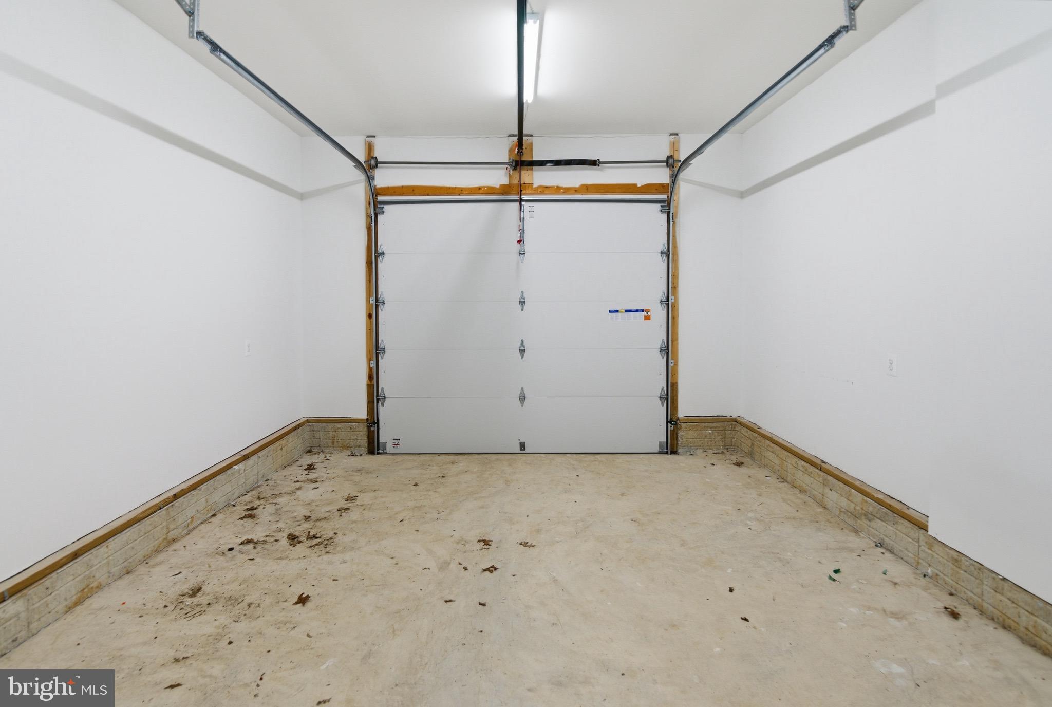 504 Cleveland Road Linthicum Heights, MD 21090 - Photo 47 of 54 a view of a garage
