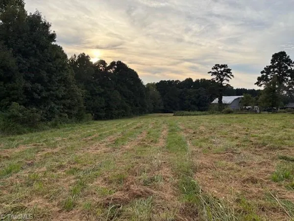 $250,000 | 1610 Highway 61, Whitsett, NC 27377