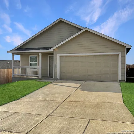 $1,550 | 12823 Basil Trace, St. Hedwig, TX 78152