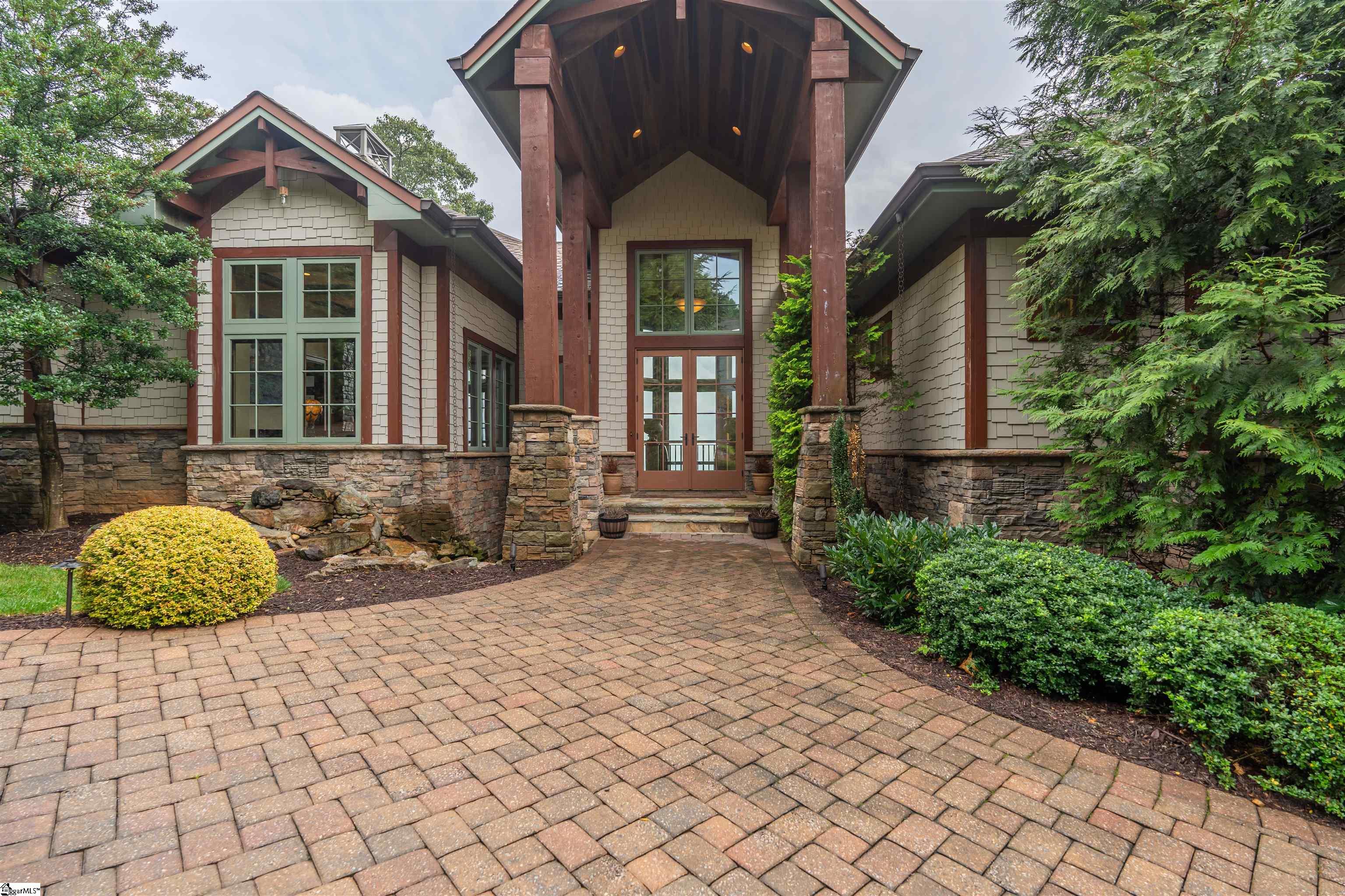 611 Raven Road Landrum, SC 29356 - Photo 4 of 50