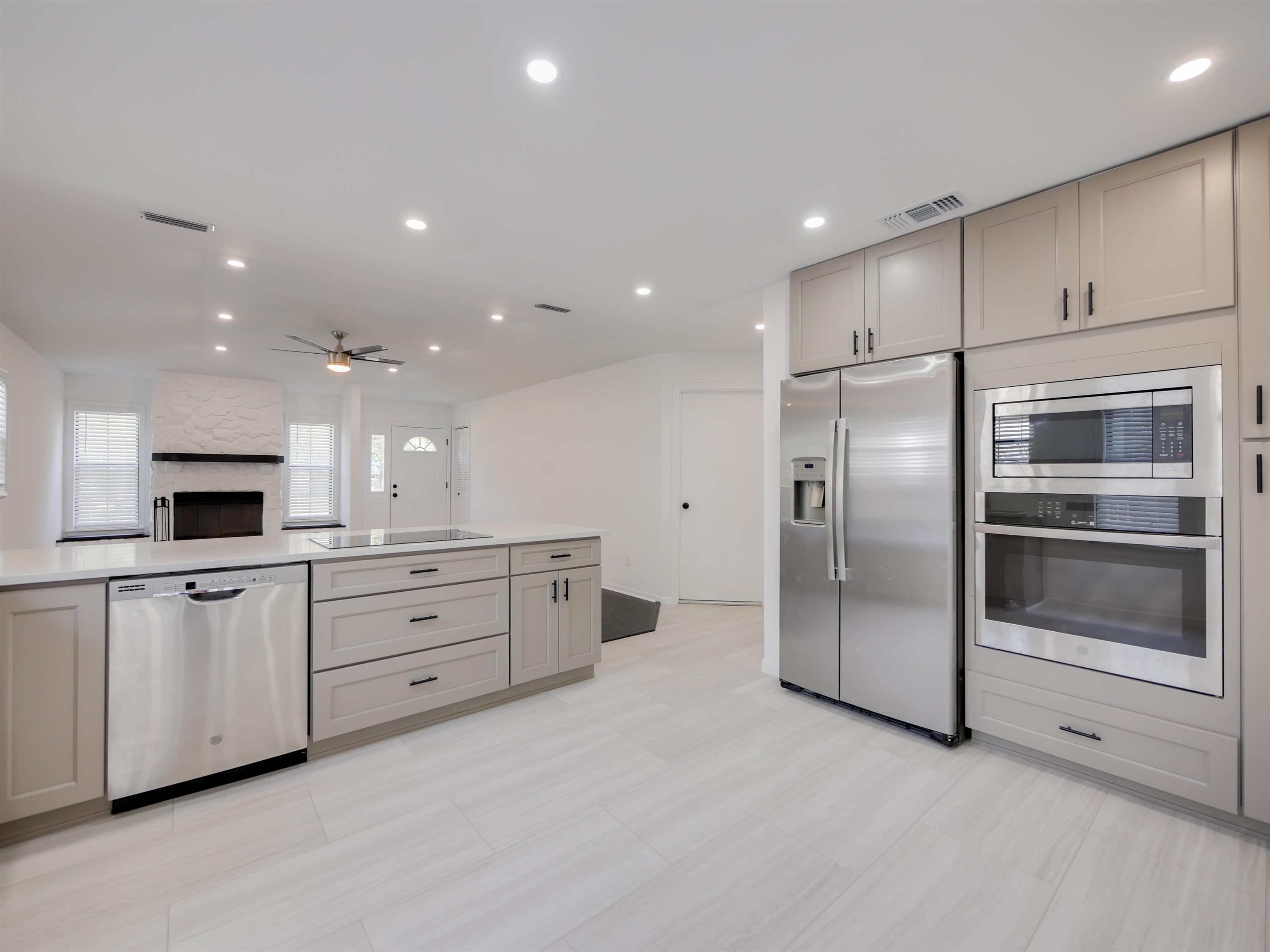 136 Bonita Road St. Augustine, FL 32086 - Photo 7 of 26 a large kitchen with cabinets and stainless steel appliances