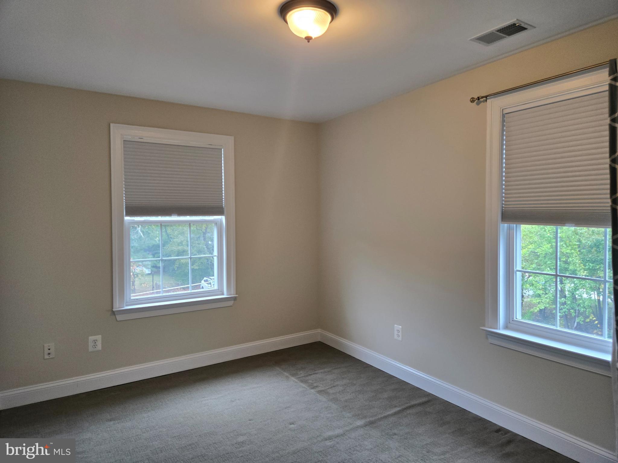 6444 5th Street Alexandria, VA 22312 - Photo 23 of 34 Bright and airy room with natural light.