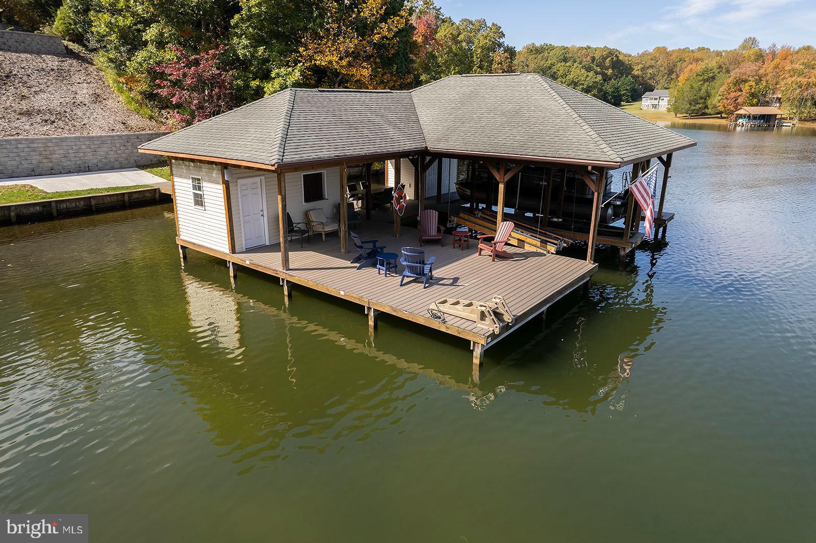 1069 Mitchell Point Road Mineral, VA 23117 - Photo 13 of 77 All new Trex decking