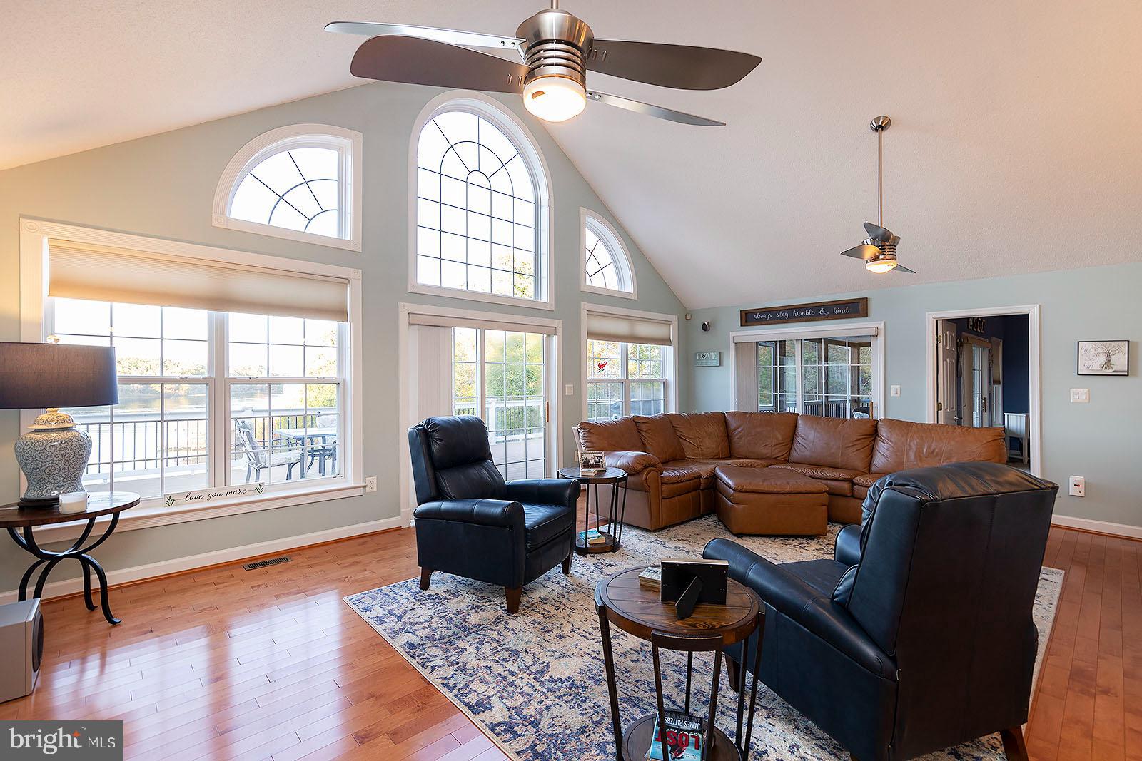 1069 Mitchell Point Road Mineral, VA 23117 - Photo 18 of 77 Living room