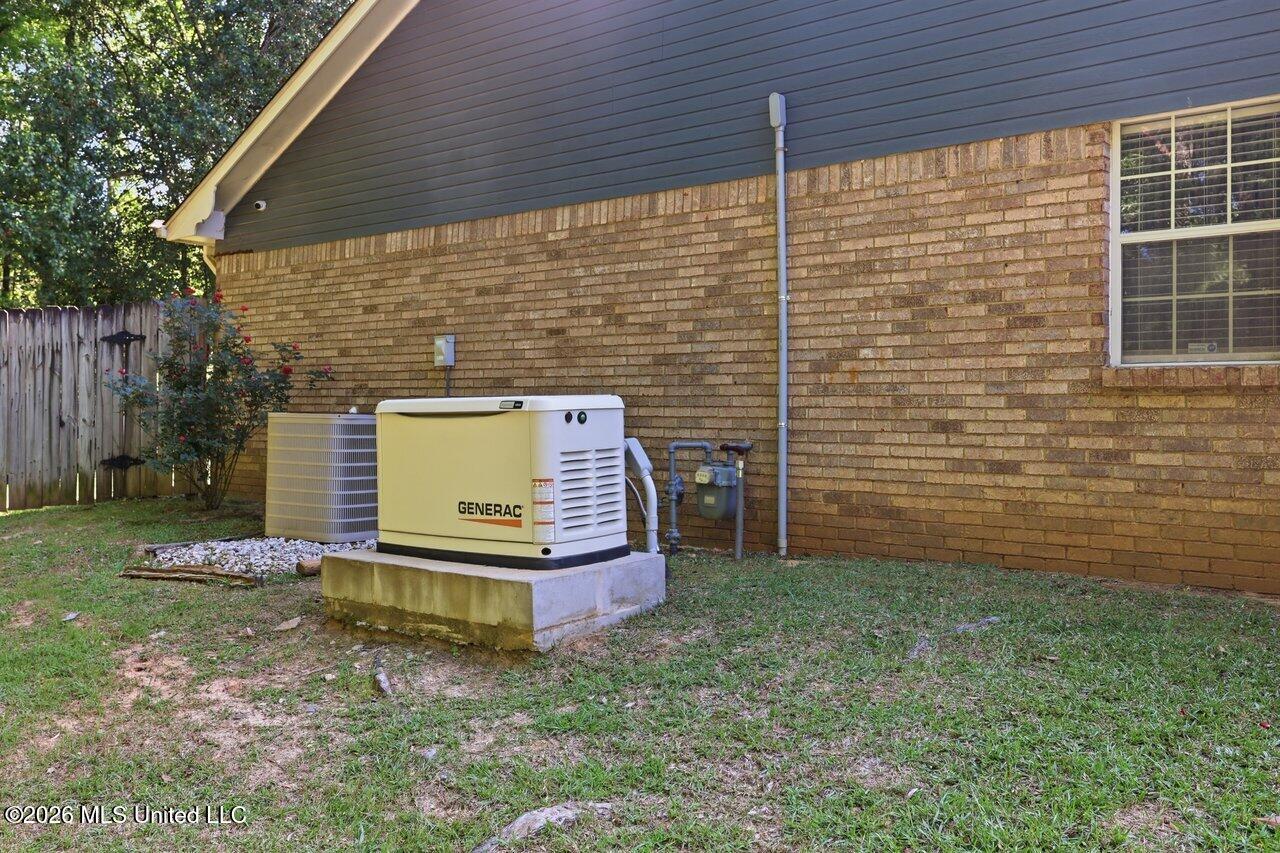466 Lee Street Byram, MS 39272 - Photo 9 of 25 Lee Generator