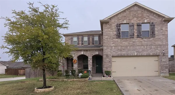 $389,900 | 2736 Ryder Lane, Aubrey, TX 76227