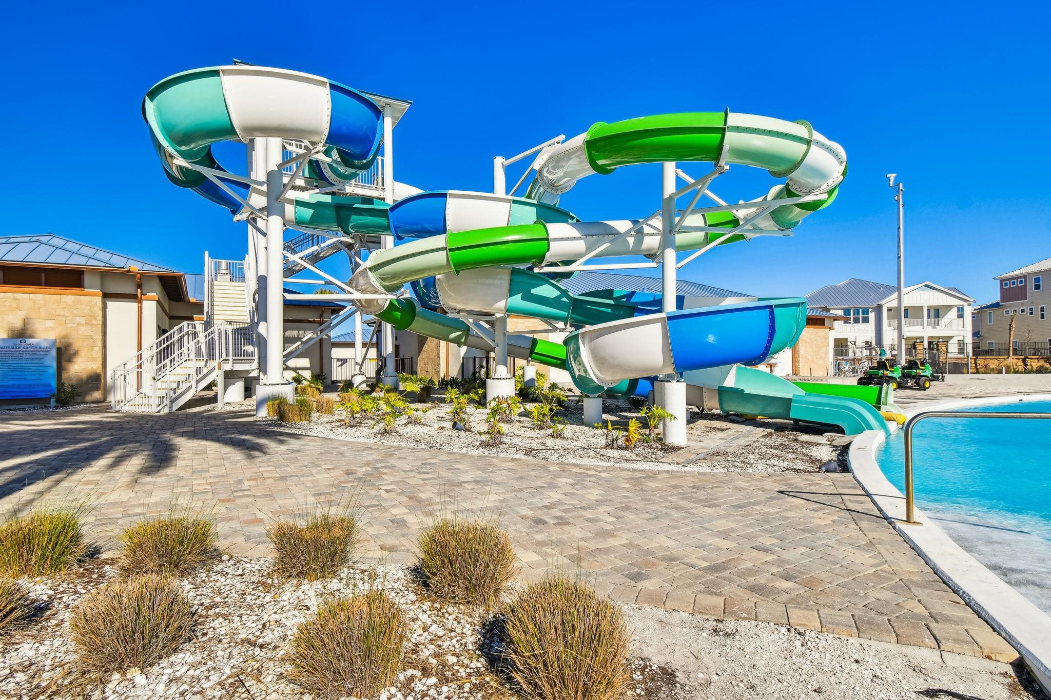 262 Killarney Avenue St. Johns, FL 32259 - Photo 96 of 100 Back of house featuring a community pool