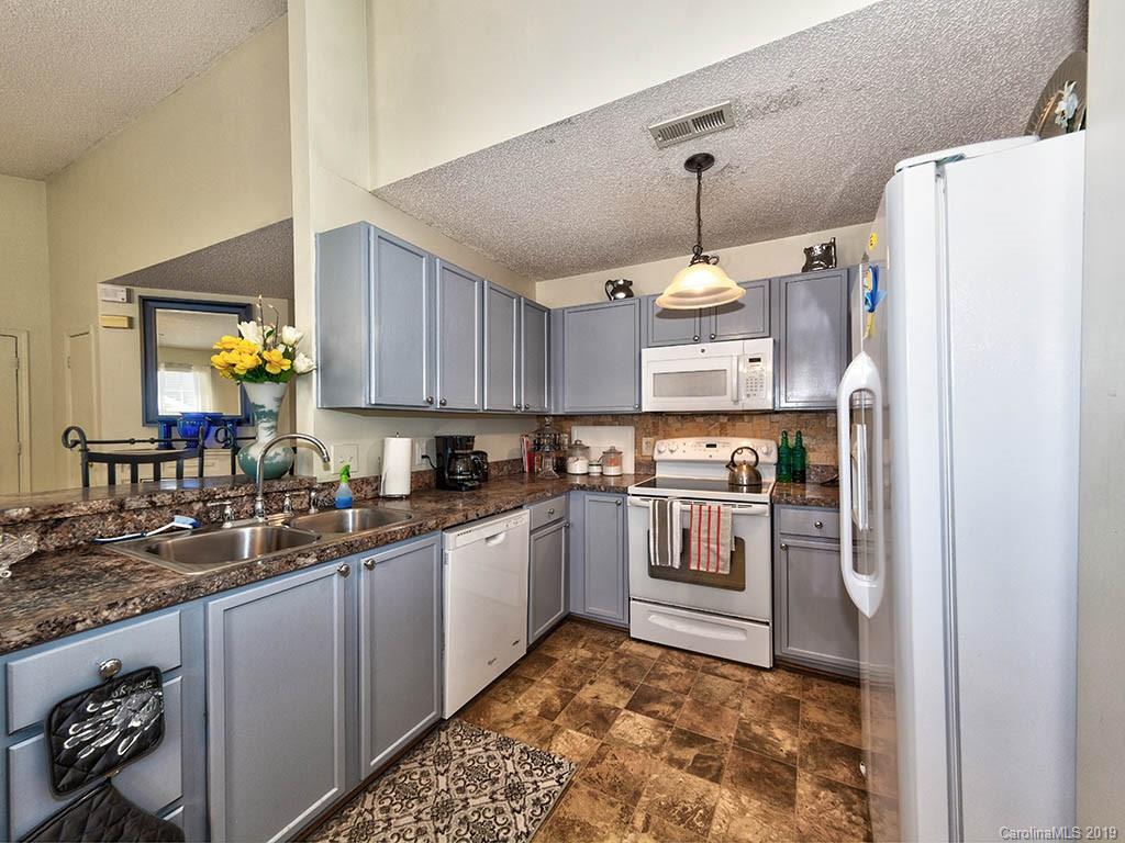 3045 Rockingham Court Southwest Concord, NC 28025 - Photo 11 of 40 Gallery Image 11