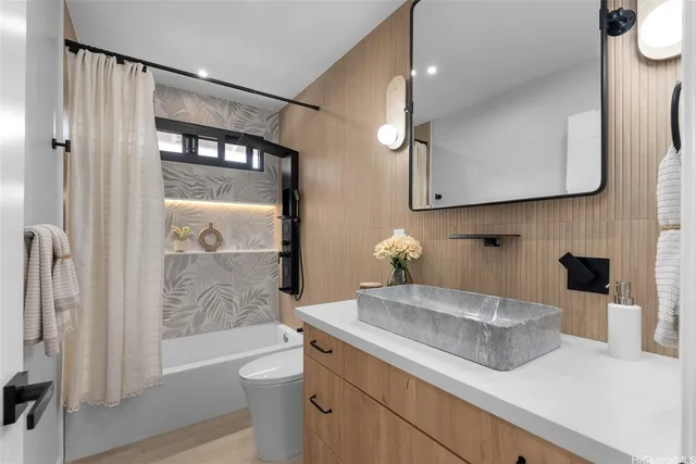 $1,995,000 | 1193 Kika Place, Kailua, HI 96734