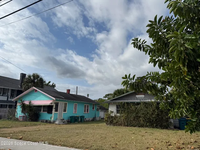 $174,900 | 1806 Pine Street, Melbourne, FL 32901