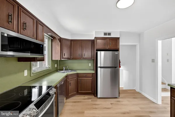 $3,500 | 154 Valleybrook Road East, Cherry Hill, NJ 08034